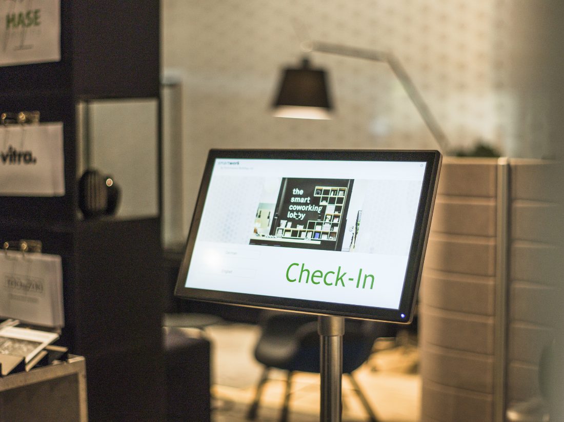 Smart check-in screen at a daycrunch location