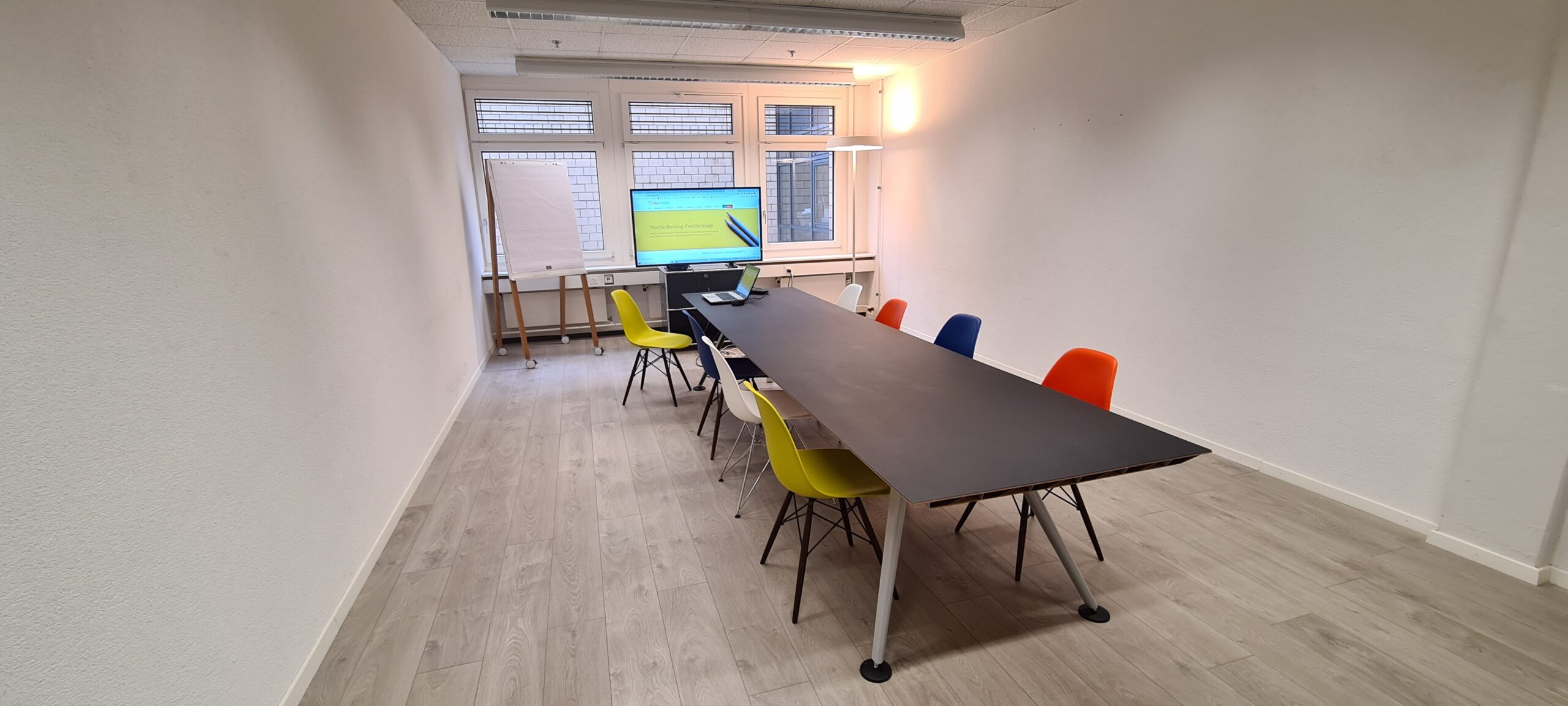 daycrunch Room